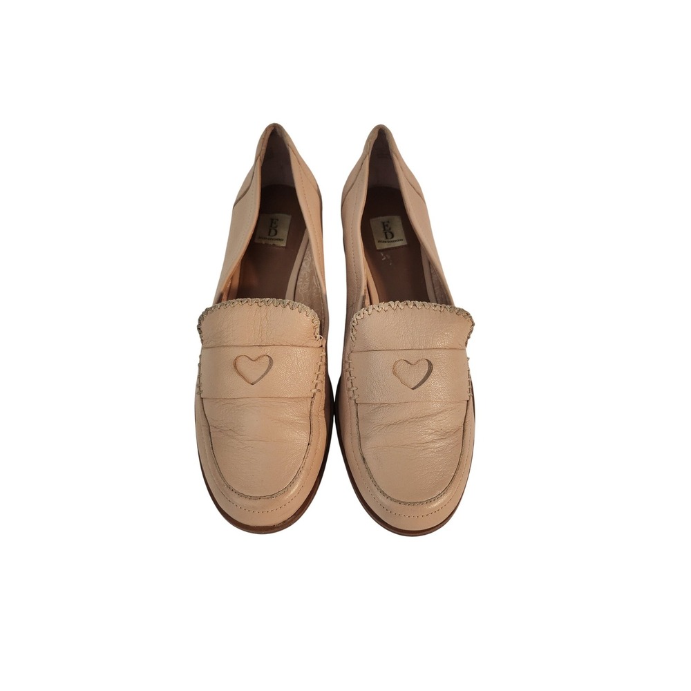ED Ellen DeGeneres Nude Beige Leather Heart‎ Loafers Penny Slip On Shoes Womens